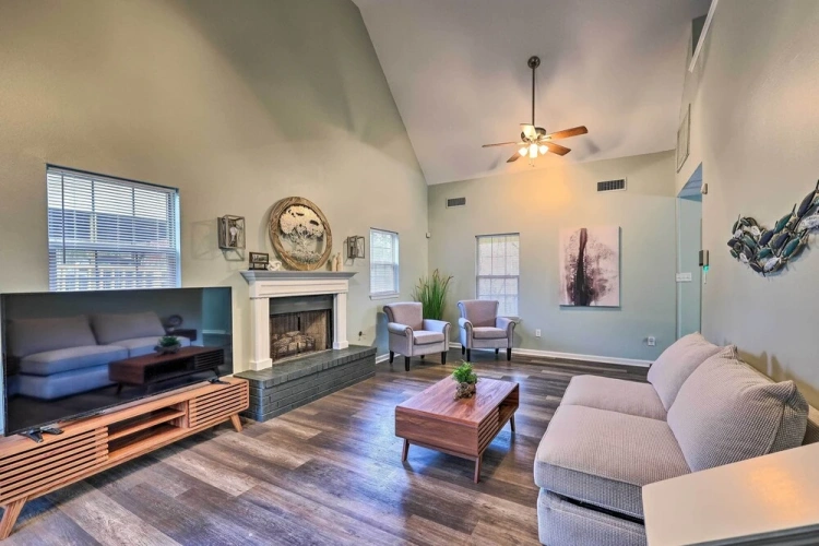 2 Bedrooms Cottage