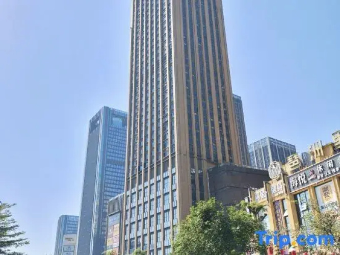 Miro Apartments