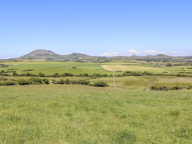 Tir Eironwy