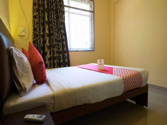OYO 878 Hotel Sunkissed Plaza