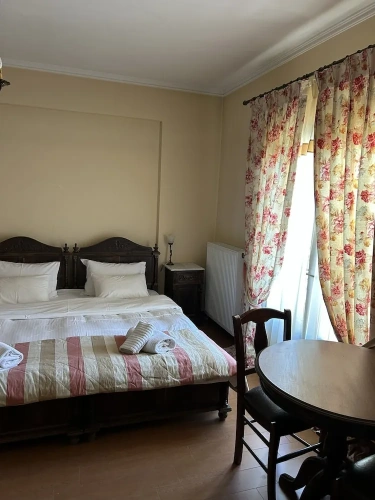 Superior Quadruple room with balcony and with mountain view