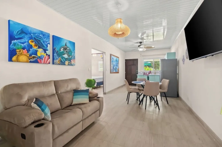 Family Basement Villa with garden view