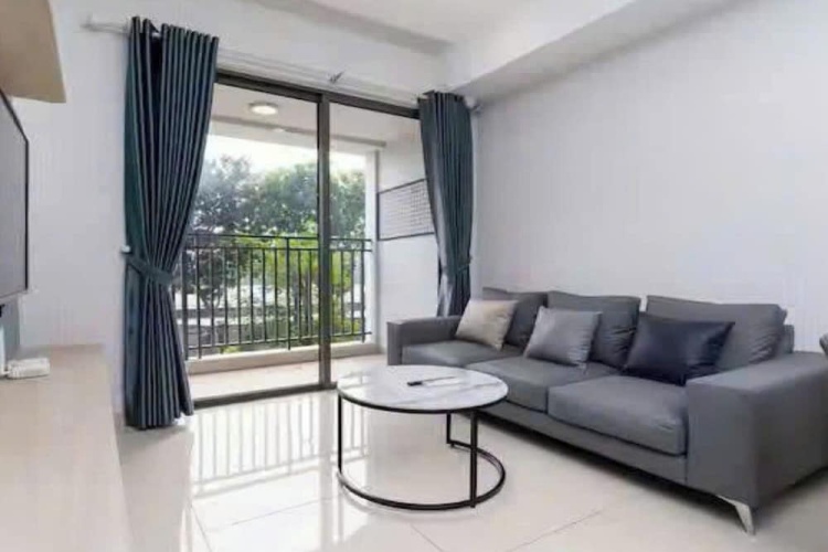 3 Bedrooms Family Club Suite with city view