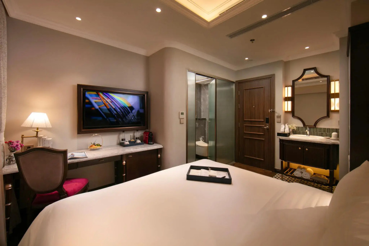 Heritage Ham Long Hotel & Spa