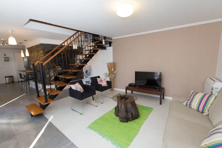 3 Bedrooms Villa with mountain view
