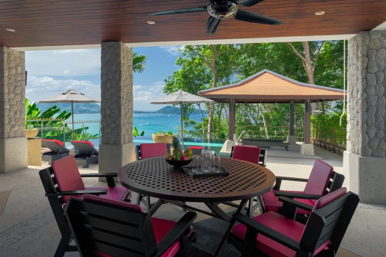 Spectacular Seaview Pool Villa Kalim 6