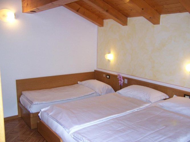 Alpen Hotel Rabbi