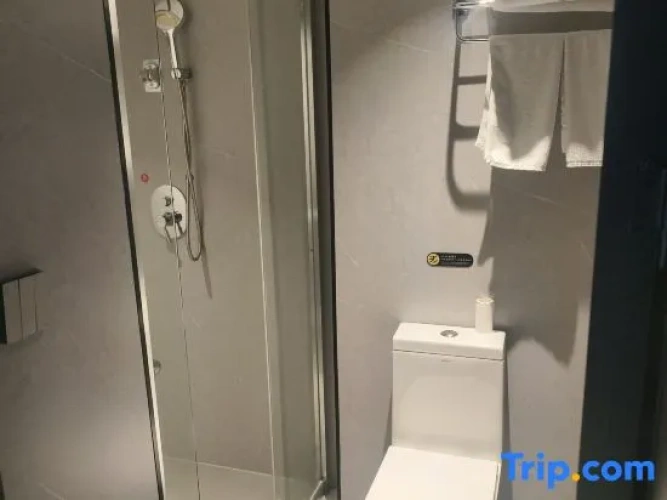 Comfort Twin room with city view