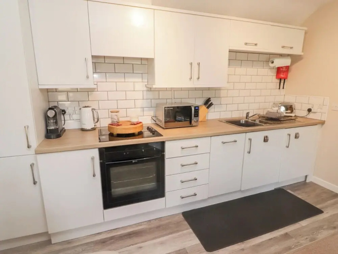 Daffodil Apartment