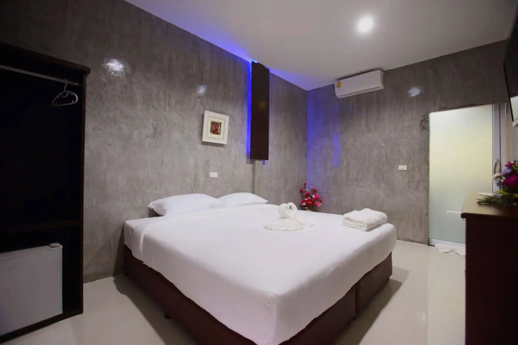 Ruenphukarn Resort