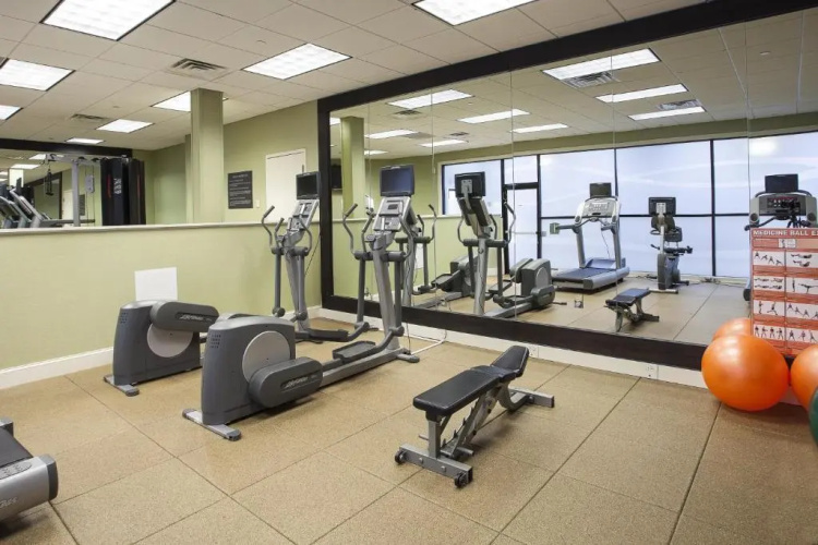 the Alloy King of Prussia - a DoubleTree by Hilton photo 28