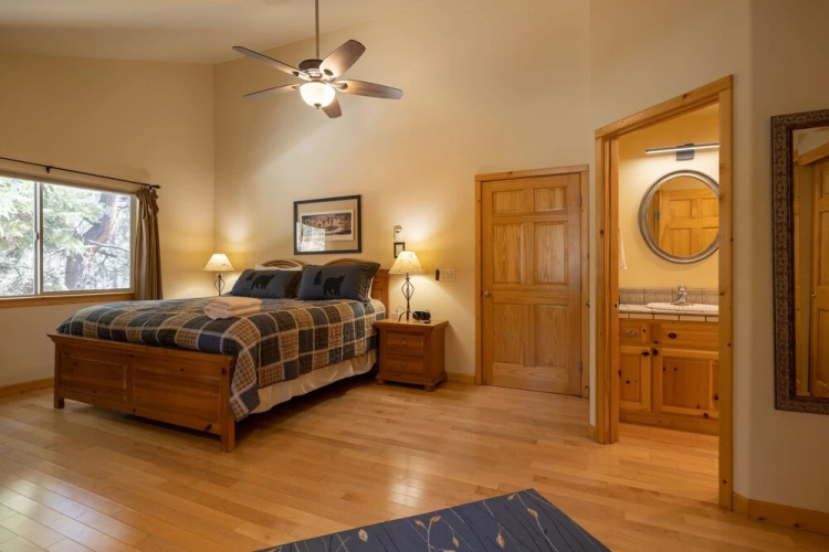 45 - Half Stone Lodge 6 Bedroom Home by Redawning