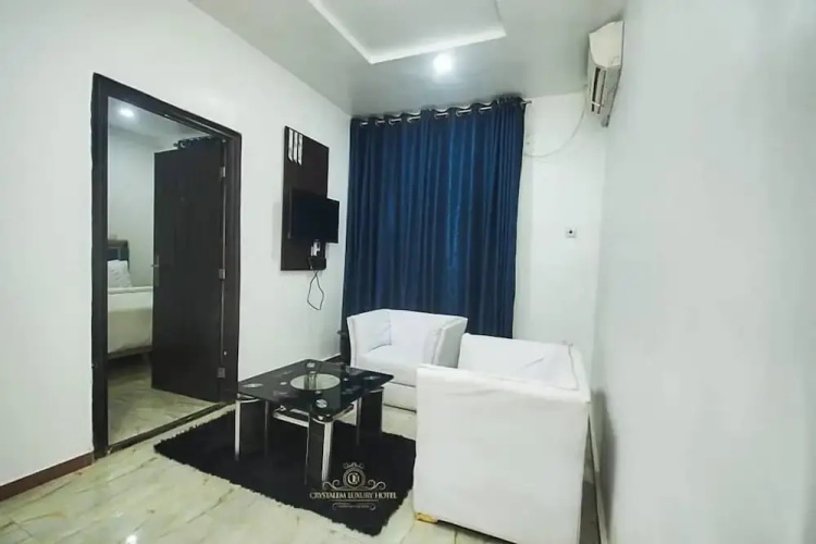 Crystalem Luxury Hotel