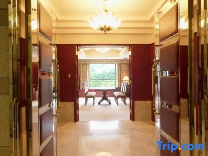 Royal Double Suite