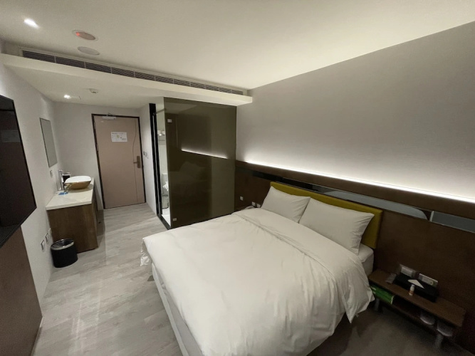 CHECK inn Taichung Qinghai