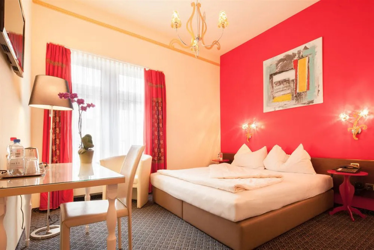 Hotel Ambassador