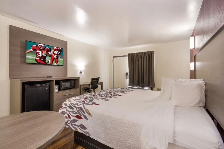 Red Roof Inn Crestview