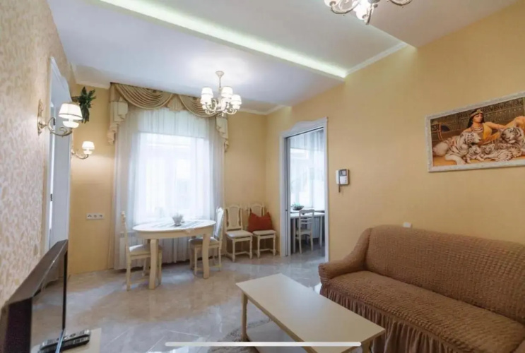 Central Lviv House