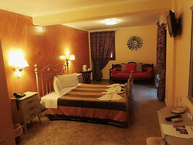Anastazia Hotel