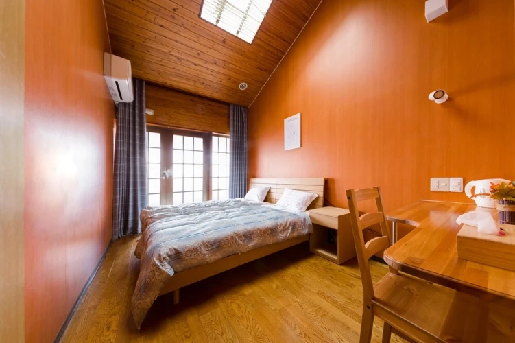Economy Twin room