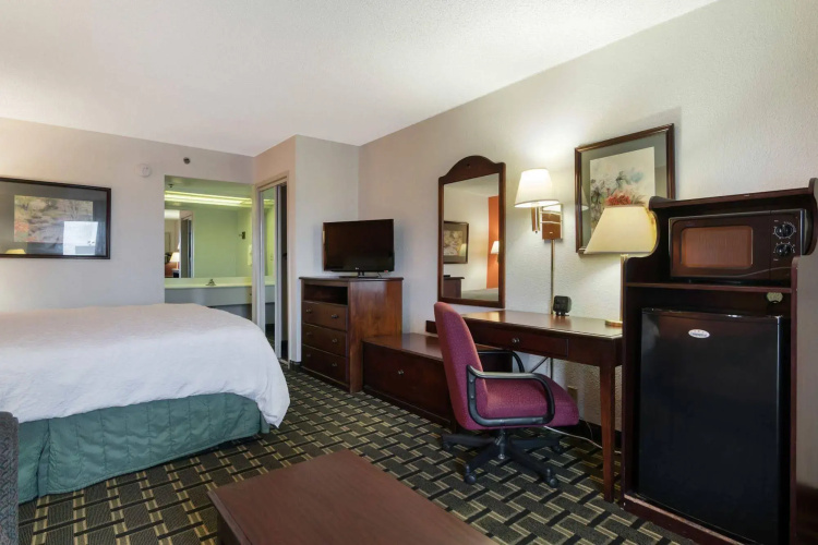 Dublin Inn and Suites