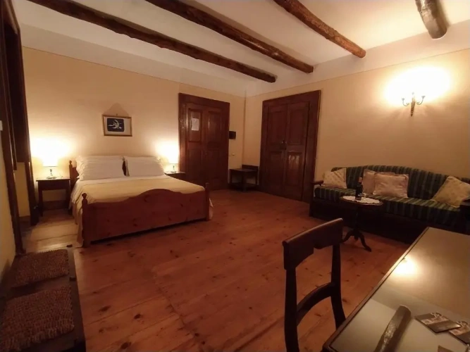 Deluxe Double room with balcony