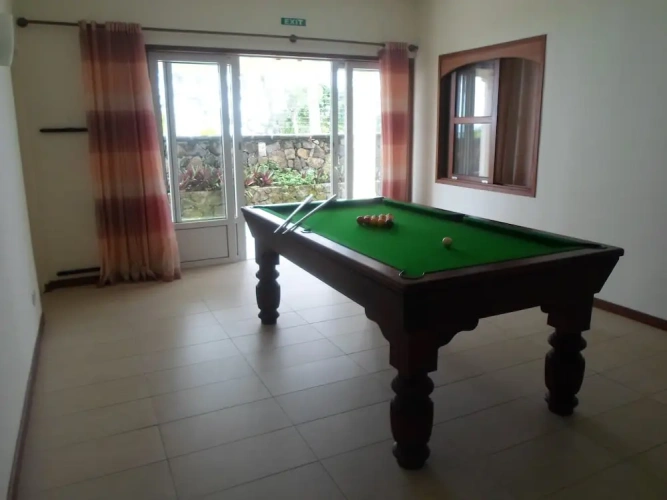 4 Bedrooms Villa beachfront