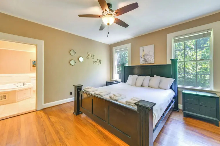 Fire Pit, Large Yard: Midtown Columbus Bungalow!