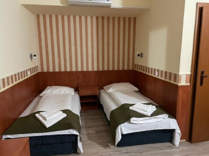 Economy Twin room