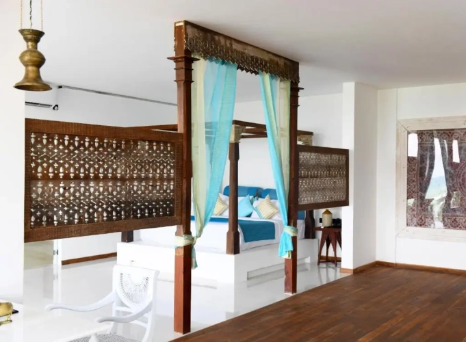Suite with balcony