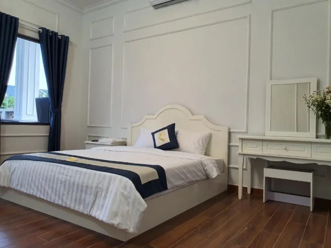 Standard Double room with pool view