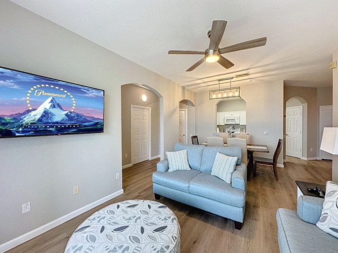 3BR Third Floor Condo Near Disney
