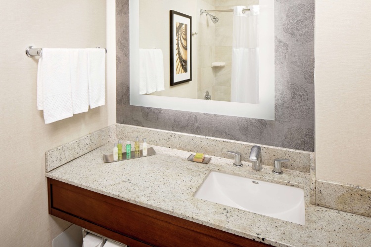 DoubleTree by Hilton South Bend photo 10
