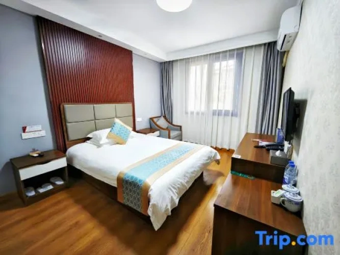 2 Bedrooms Suite
