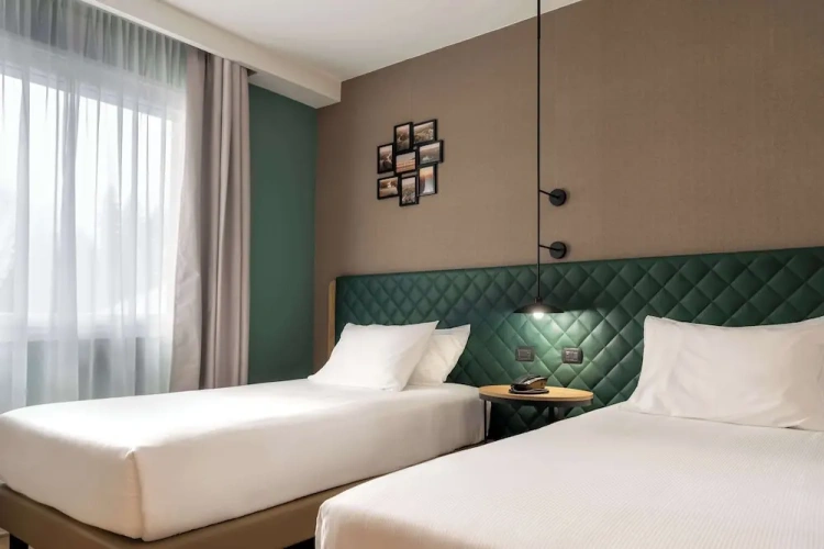 Twin room