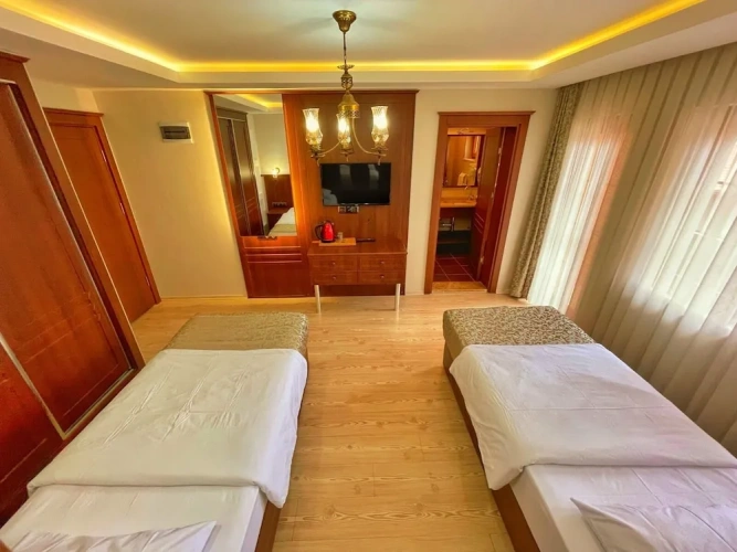 Superior Twin room with balcony