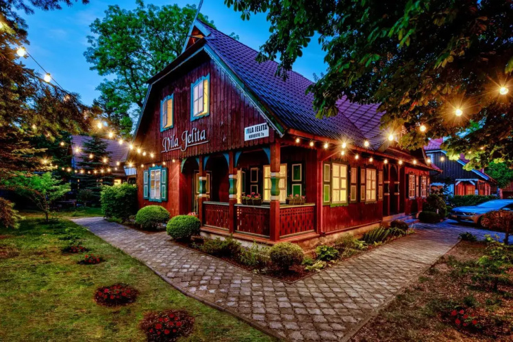 Nidos Gaiva, svečių namai