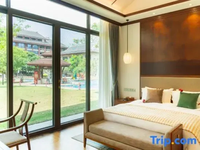 1 Bedroom Luxury Double Villa with river view
