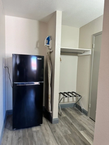 Economy Quadruple room