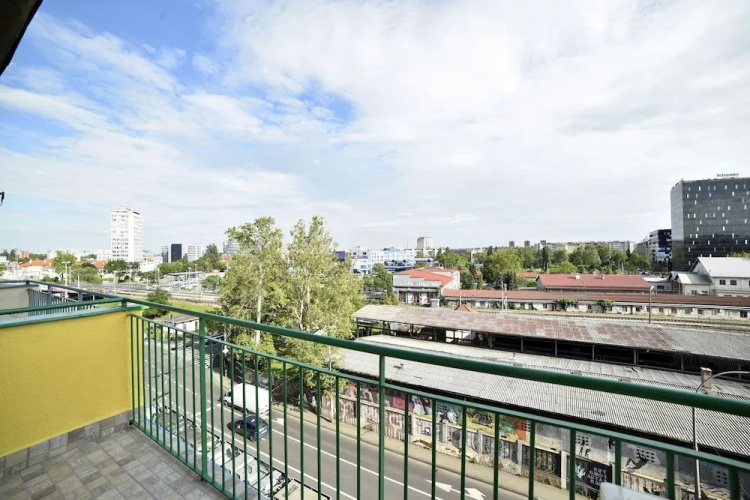 Apartment Stefany by Metropolis