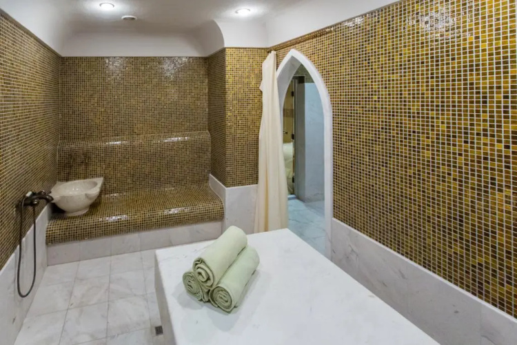Hotel Romance & Family Suites