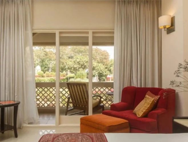 Deluxe Twin room with balcony