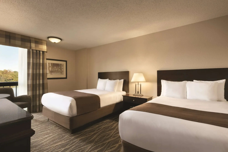 Radisson Hotel Louisville North