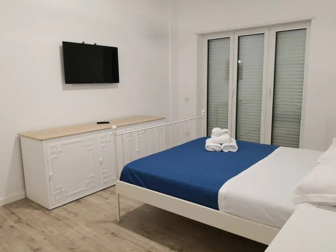 Piazza Lauro Suites