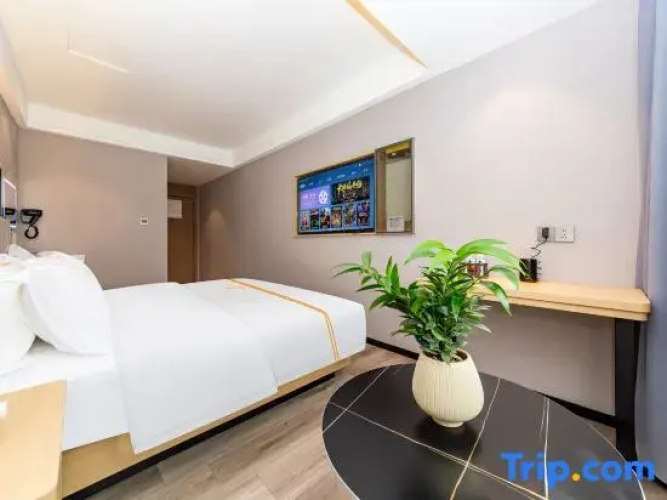 Mercure Hotel(Condine Bus Station)