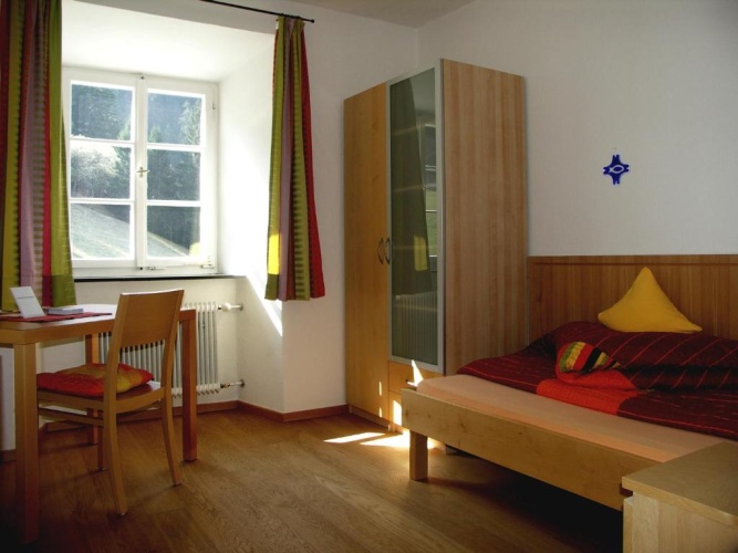 Standard Twin room with view
