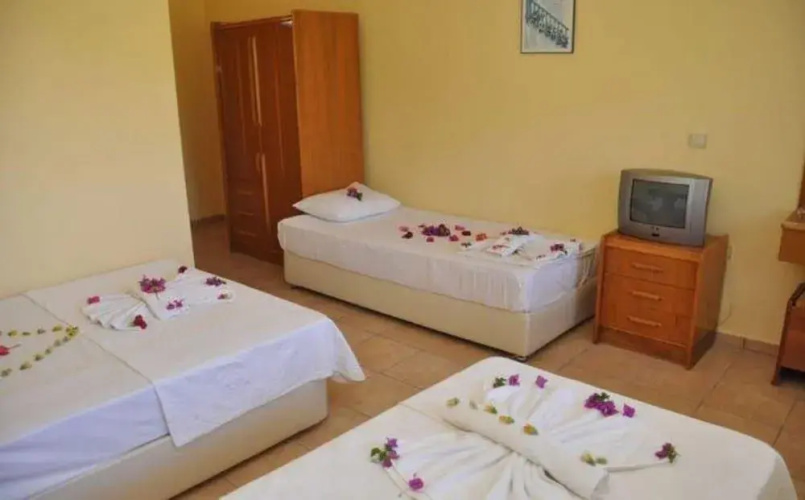 Sarsilmaz Otel