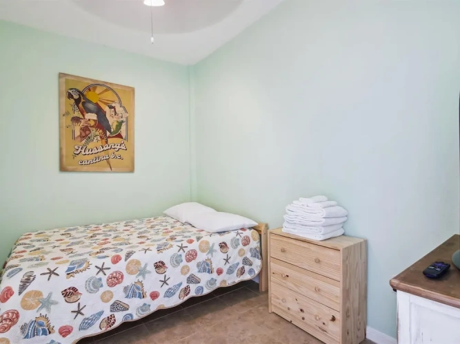 3 Bedrooms Cottage