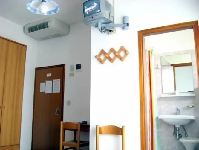 Standard Triple room with balcony