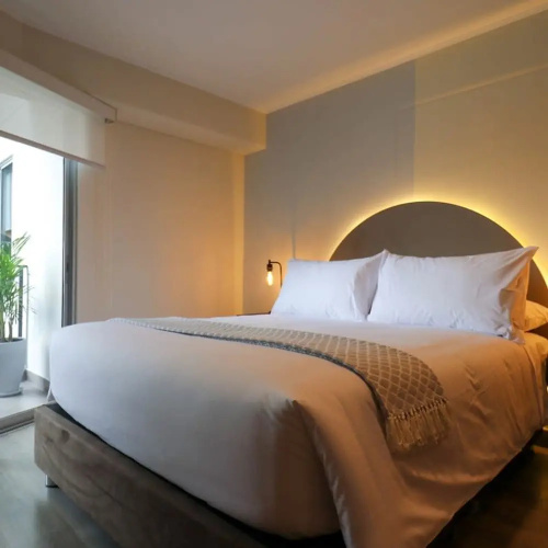 w Modern Loft With Balcony in Barranco